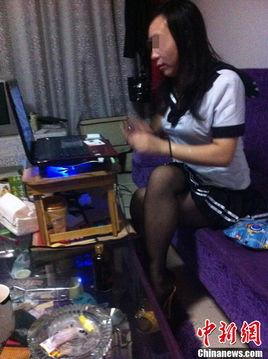 丝袜会所红蓝双飞,揭秘隐秘的奢华世界