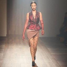 丝袜美母人伦,人伦情感下的丝滑诱惑